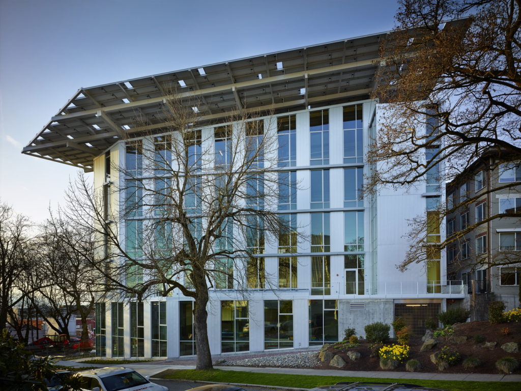 8 Green Office Buildings That Are Protecting Our Planet Go Smart Bricks   Bullitt Center Washington 1024x768 