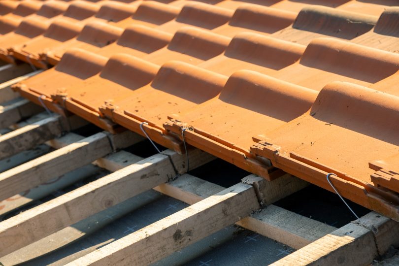 Why Clay Roof Tiles Last Long And Are Ideal For Home Construction In ...